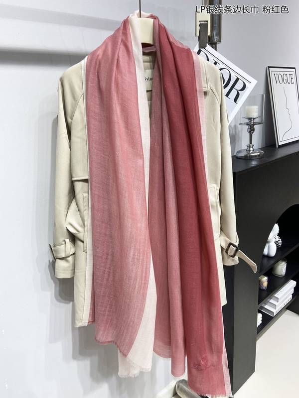 Loro Piana Scarf LPC00056 Loro Piana Scarf LPC00056